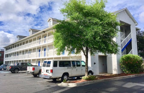 North Charleston Apartment | InTown Suites Extended Stay North Charleston SC – Rivers Ave