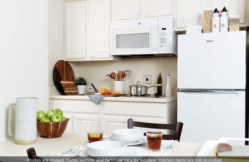 Rockrimmon Hotel | InTown Suites Extended Stay Colorado Springs
