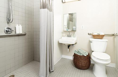 Cumming Hotel | InTown Suites Extended Stay Atlanta GA - Cumming