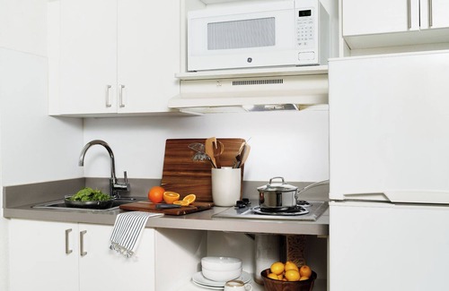 Gwinnett Place Hotel | Intown Suites Extended Stay - Atlanta GA- Duluth