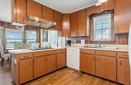 Cedar Point House | Intracoastal Waterway Soundfront 4BR w/Dock, Boat Lift, & Stunning Water Views