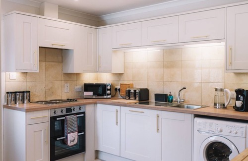 Fort William House | Inverskilavulin Estate - Maclean House