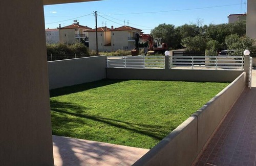 Nikita House | Inviting 2-bed Apartment in Nikiti, Greece
