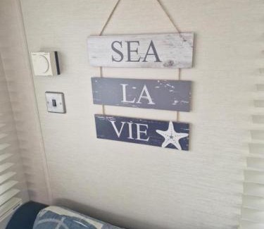 St Leonards-On-Sea House | Inviting 2-Bed Caravan on Combe Haven Holiday Park