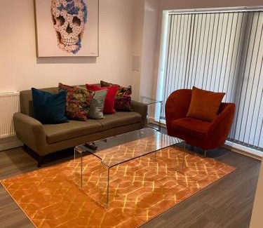Dartford Apartment | Inviting 4-Bed Apartment in Dartford