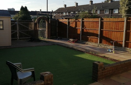 Southampton House | Inviting 4-bed House in Southampton - Home Away