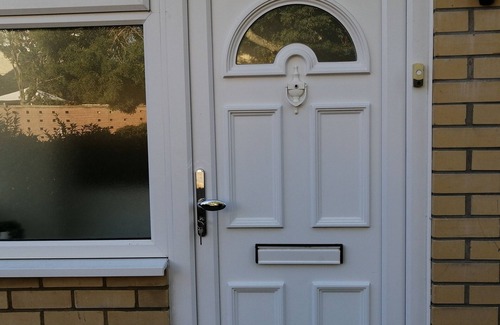 Southampton House | Inviting 4-bed House in Southampton - Home Away