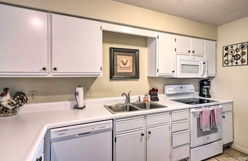 Table Rock Apartment | Inviting Branson Condo w/Resort Amenities!