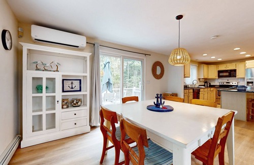 East Falmouth House | Inviting dog-friendly home with furnished deck & firepit, near golf