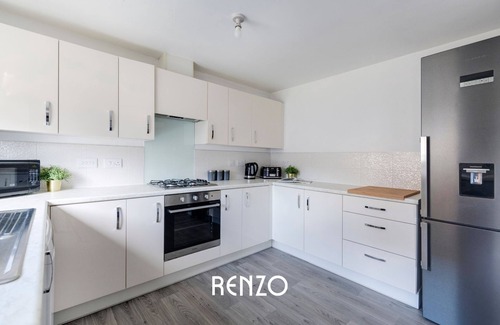 Nottingham House | Inviting Home with Driveway Parking, Great Location!