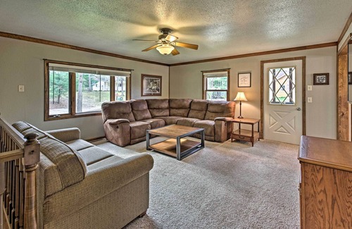 Wild Rose Cottage | Inviting Wild Rose Escape w/ Kayaks + Canoe!