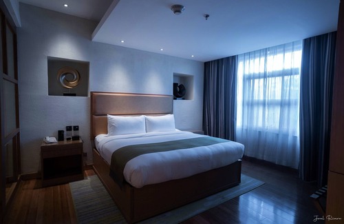 Baguio Hotel | Ion Hotel