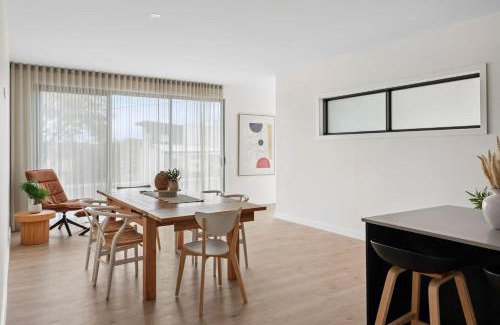 Belmont Hotel | Iona Ave Suites I Geelong Accommodation I regionalXscapes