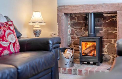 Allonby House | Iona Cottage - Allonby