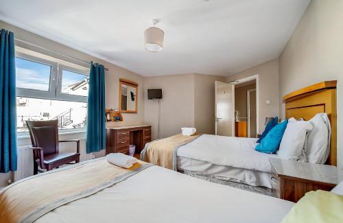Londonderry House | Iona Inn
