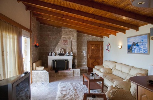 Kanelion Apartment | Ionian Sunset Beach Apartment