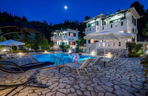 Agios Nikitas Villa | Ionian Villas Lefkas