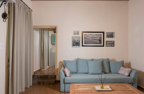 Kournas House | Iosif de Home