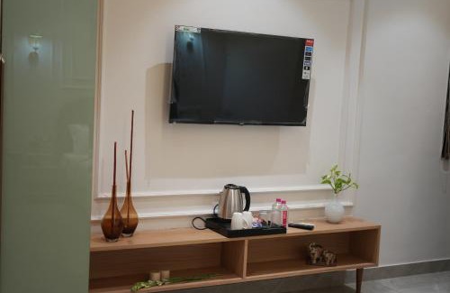 Varanasi Hotel | Ira Retreat Varanasi