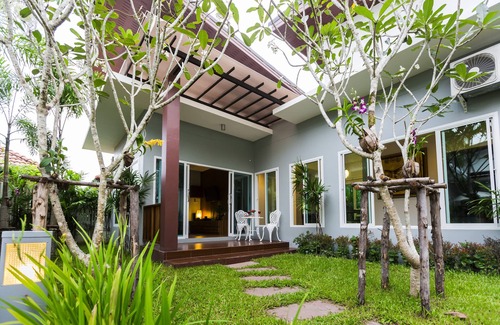 Ao Nang Villa | Irawan House