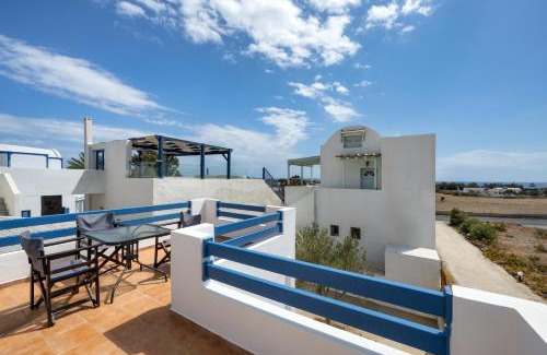 Perivolos Apartment | Irene's Sunshine Studio