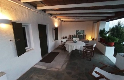 Nea Cryssi Akti Villa | Irene's View Villa ten · House with swimming pool near Pounda