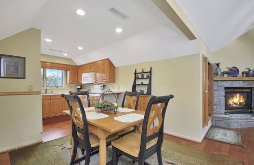 Blowing Rock Condo | Iris 4 | Fireplace, Restaurant, Pool, Spa