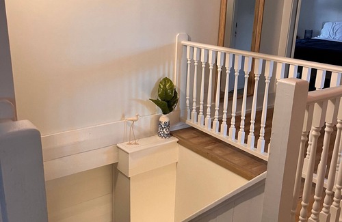 Victoria Villa | Irish Point - Top Floor Pivate Room with Ensuite
