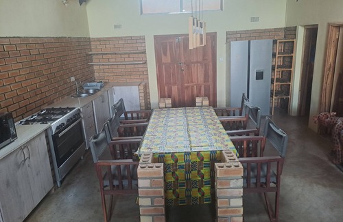Victoria Falls Bed & Breakfast | iroCK Lodge