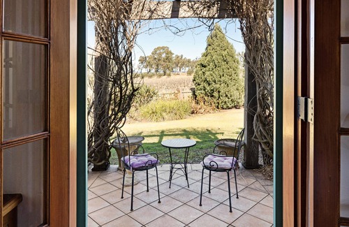 Pokolbin House | Iron Gate Estate - Pokolbin Hunter Valley