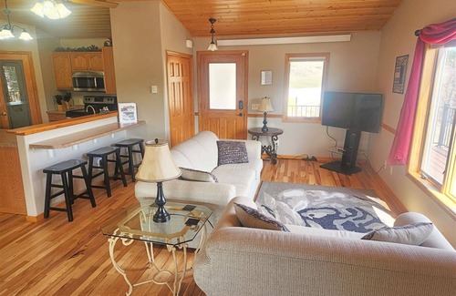 Hill City House | Iron Horse Lookout Beautiful Home with Downtown View
