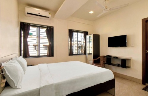 Lajpat Nagar Hotel | iROOMZ Growval Residency