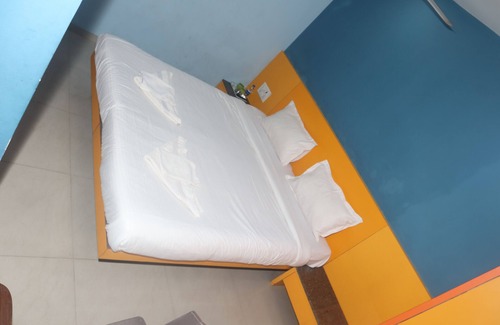 Surathkal Hotel | iROOMZ Hotel Shree Krishna Palace