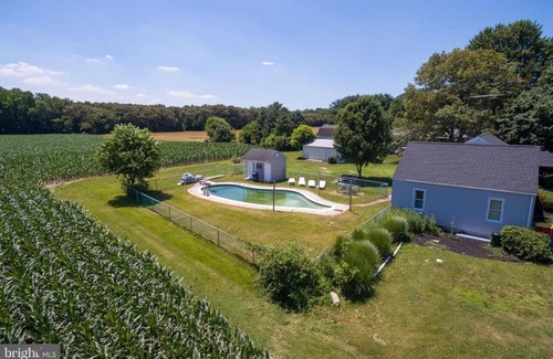 Houston Apartment | Is a cozy and private place close to Delaware Beaches, Milford and Harrintong!
