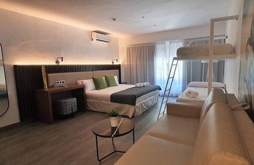 Santa Cruz House | ISA SEVILLA Suites