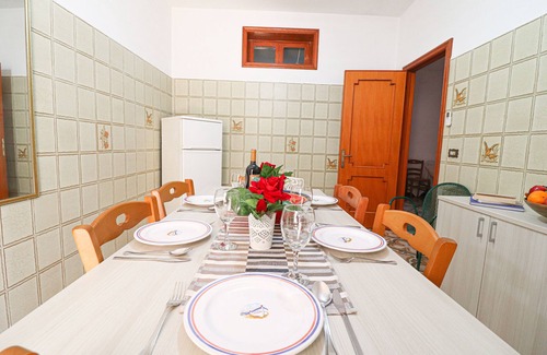 Otranto House | Isabel's House in Otranto 10 Seats