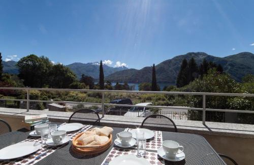 Azzano House | IsaBellaVista - Mezzegra, Tremezzina by LoveComo