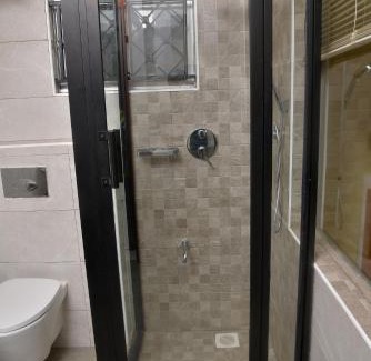 Kampala House | Isabirye residence