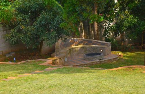 Kampala House | Isabirye residence