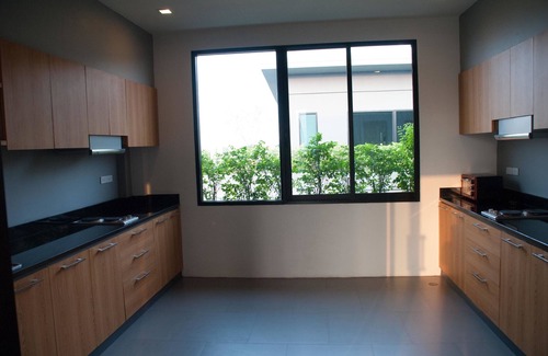 Maha Phruttharam Hotel | iSanook Bangkok