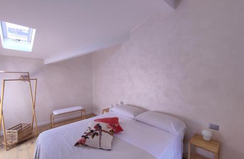 Riva di Solto House | IseoLakeRental - La Filandina