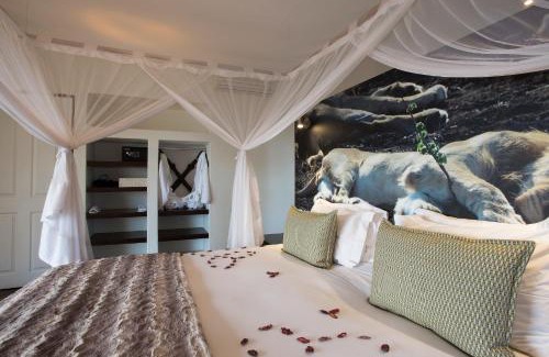 Maruleng Cabin | isiLimela Game Lodge