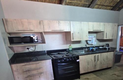 Silver Lakes Cabin | Isilwane Bush Camp
