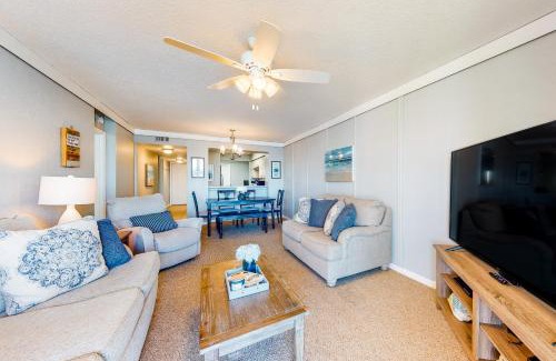 St. Petersburg Apartment | Isla Del Sol Bahia Vista 418