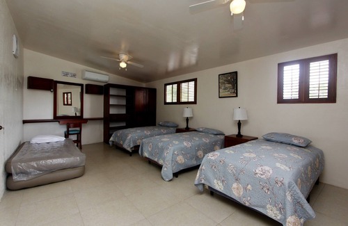 Granada House | Isla Las Mercedes/Mercy Island on lake Cocibolca: one amazing tourist place.