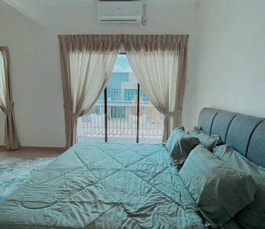 Kuantan Villa | Islamic Homestay Amanplus