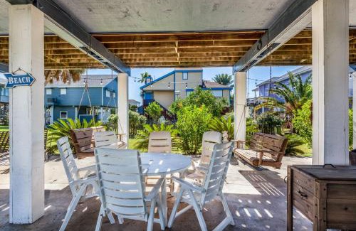 Pirates Beach House | Island Breeze