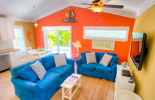 Holmes Beach House | Island Escape by AMI Locals