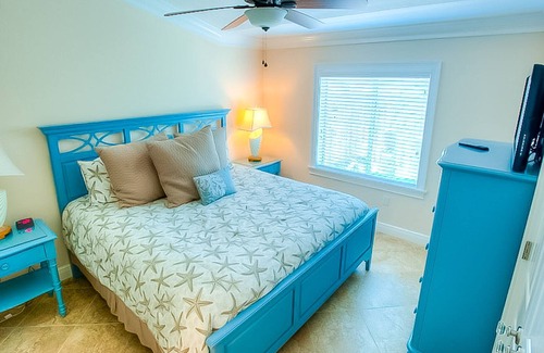 Holmes Beach House | Island Escape by AMI Locals
