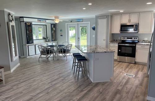 Bokeelia House | Island Getaway - Monthly Rental - 3 Queen Beds